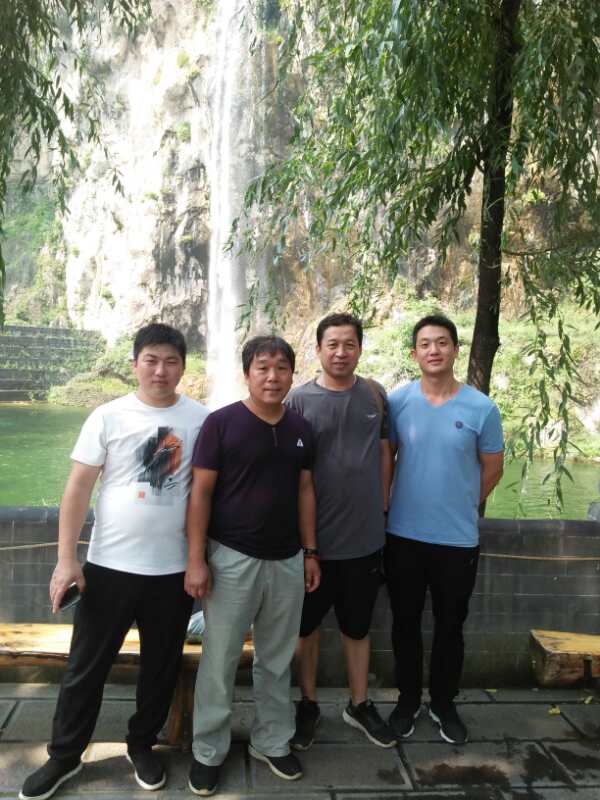 石家莊新航星洗滌設備公司的沕沕水風景區兩日游 石家莊新航星洗滌設備公司的沕沕水風景區兩日游