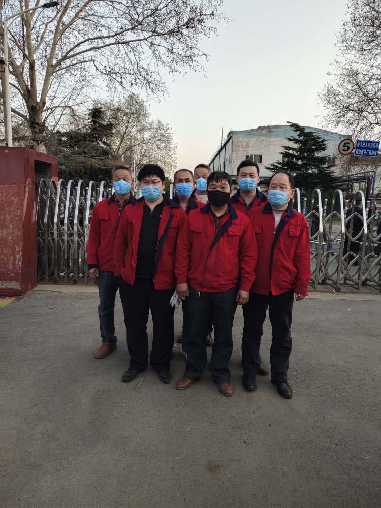 洗衣房設(shè)備送貨現(xiàn)場(chǎng) 洗衣房設(shè)備送貨現(xiàn)場(chǎng)